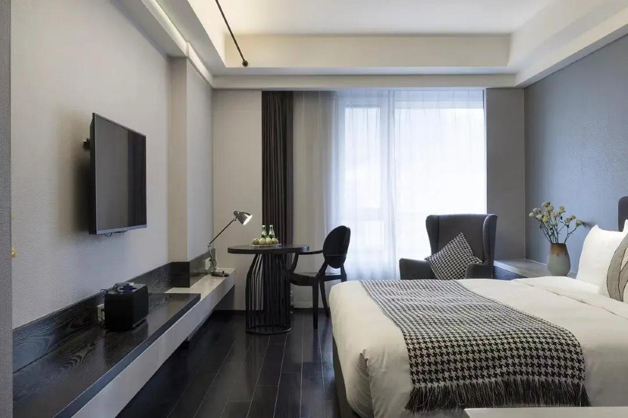 Holz Hotel Shenyang Eksteriør bilde