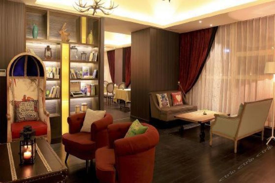Holz Hotel Shenyang Eksteriør bilde